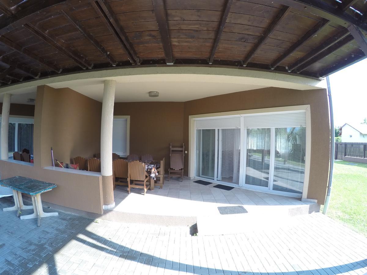 Villa Klapka Zamardi Bagian luar foto