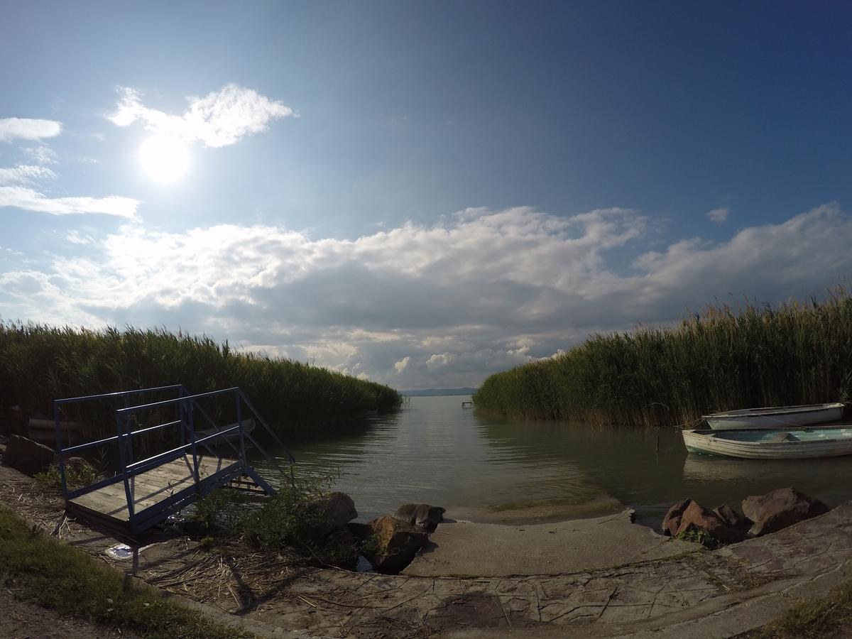 Villa Klapka Zamardi Bagian luar foto
